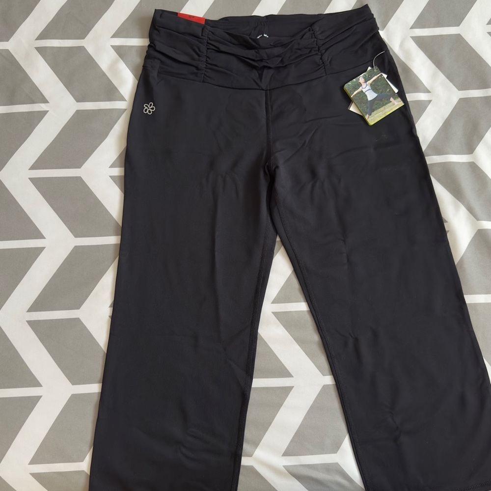 Black Yoga Pants